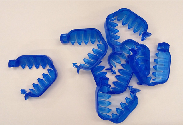 食道結紮用ブルークリップ